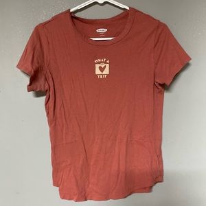 Simple Old Navy tee